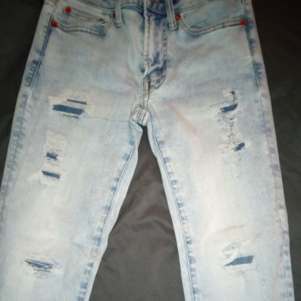 American Eagle air fex 26x28